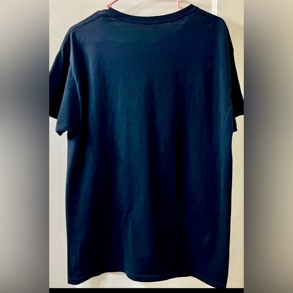 2 Fruit of Loom Men’s shirts - Picture 6 of 6